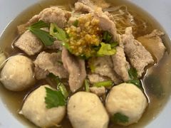 -瓦洛洛传统市场
