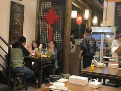 -聚汇三少·龙虾·中餐厅(莫邪路新天地店)
