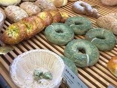-焙丽拾光(麦凯乐直营店)
