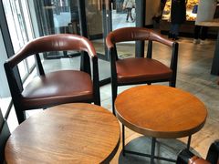 大堂-星巴克(北京三里屯SOHO一店)