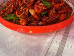 -海盗船. 龙虾烧烤. 酒馆