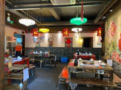 大堂-矮板凳老火锅(宽窄巷子店)