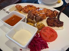 -Efes Turkish & Mediterranean Cuisine 艾菲斯餐厅(陆家嘴店)