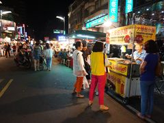 -六合夜市