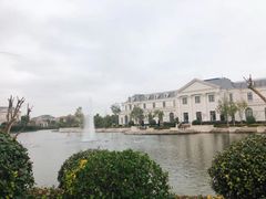 -上海玫瑰园度假酒店