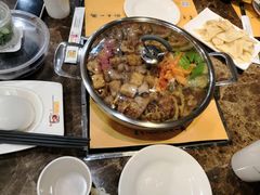 -黄记煌三汁焖锅(名泉广场店)