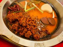-山城年华老火锅(玉林店)