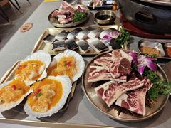 -围炉肉舍丹东海鲜烤肉·烤活鳗(步行街店)