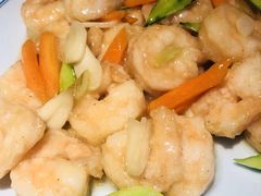 溜虾仁-日丰园海肠水饺·老字号大连海鲜(和平广场店)