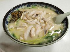 -明呈黄鱼面馆(斜土路店)