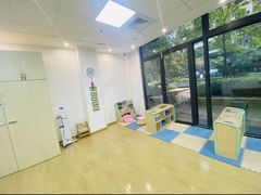 -黄浦乐烁龙鱼宝贝托育园(海潮路校区)