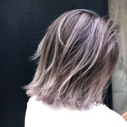 -SALON V