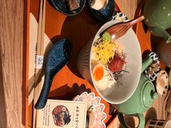 -啢啢茶寮(芳华横街店)
