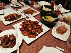 毛蟹年糕-东方明珠老上海8号餐厅(东方明珠广播电视塔店)