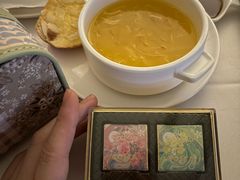 -泓历皇朝酒店(东亭店)