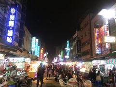 -六合夜市
