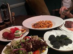 -食间牛排(重庆路万达店)