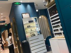 -海马体照相馆(西安高新万达广场店)