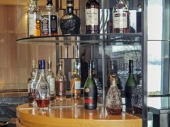 -天津梅江中心皇冠假日酒店