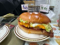 -兴华里茶记(禅城同济首店)