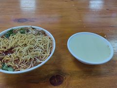 -汪胖子襄阳牛肉面(华丰路店)