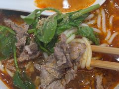 -三千粉牛肉米粉(来客茂店)