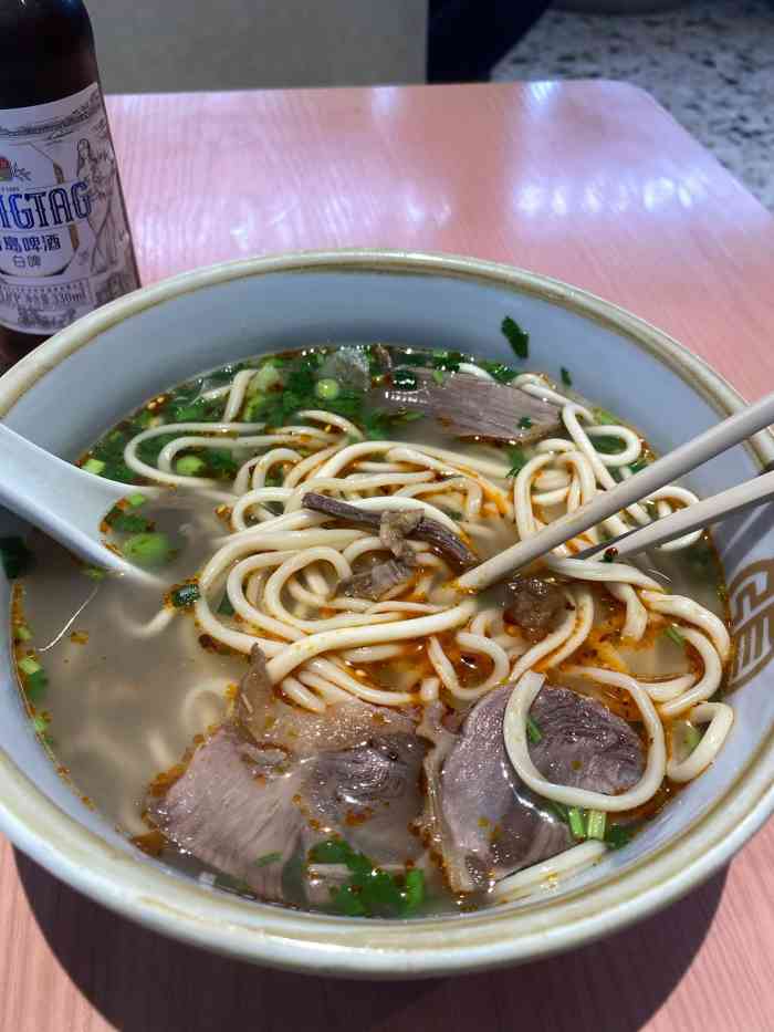 张拉拉兰州手撕牛肉面(上海湾广场店)-"张拉拉牛肉面,最近看到了他们