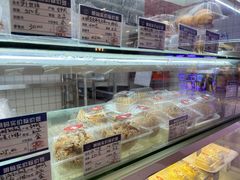 -白玉兰食品甜凤店(合生汇店)