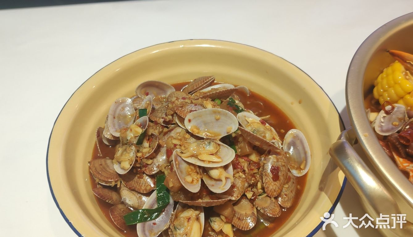 超级好吃的海鲜大排档