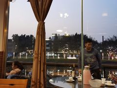 -东馆和天下特色餐饮(工农店)