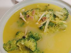 -蜀香格格•剁椒鱼头(龙西店)