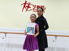-炫艺舞蹈培训中心(枫尚奥特莱斯店)