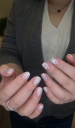 -情同手足美甲美睫