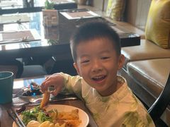 -美食汇海鲜自助餐厅·小龙虾烧烤(富力万达文华酒店)