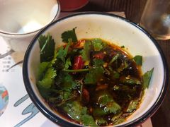 -虾弄弄海派小龙虾·牛羊蝎子火锅