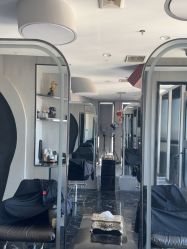 -TOP HAIR SALON