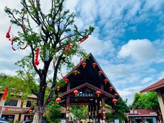 -鹿回头风景区