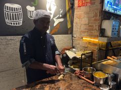 -麦凯伦烧烤·精酿超级工厂店(金桥总店)
