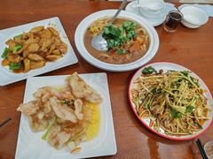 -东北风味思缘食府(对湖路店)