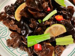 -云海肴·汽锅鸡·云南菜(天山百盛优客店)