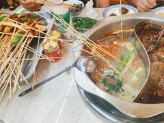 -李记称盘牛杂串串(广厦店)