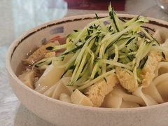 -汗腾格里·风味餐厅(新疆驻京办店)