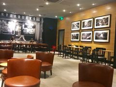 大堂-星巴克臻选(郑州国贸360广场店)