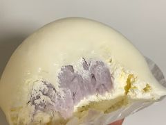 -蜜蜂小象·榴莲千层蛋糕(时代汇11栋店)