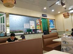 大堂-伊鼎牛肉面(潍坊路店)