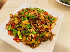 白辣椒鸡胗-嘉丰湘菜馆(芳群园店)