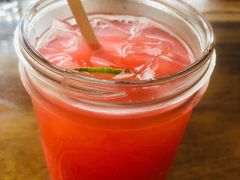 桃子红莓苏打饮料-RAC BAR(安福路店)