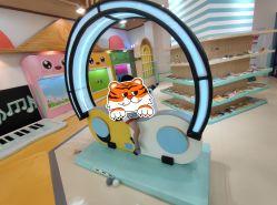 -多多淘儿童体验中心(重庆来福士店)