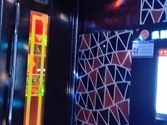 -乐翻天量贩式KTV(聚丰园路店)