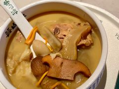 土鸡菌汤锅-芸山季·云南野生菌火锅(宝能环球汇店)